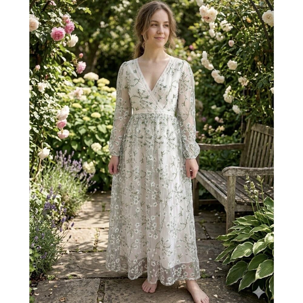 Ever After Women’s Maxi Dress Floral Embroidered Long Sleeve Flowy Cottagecore S